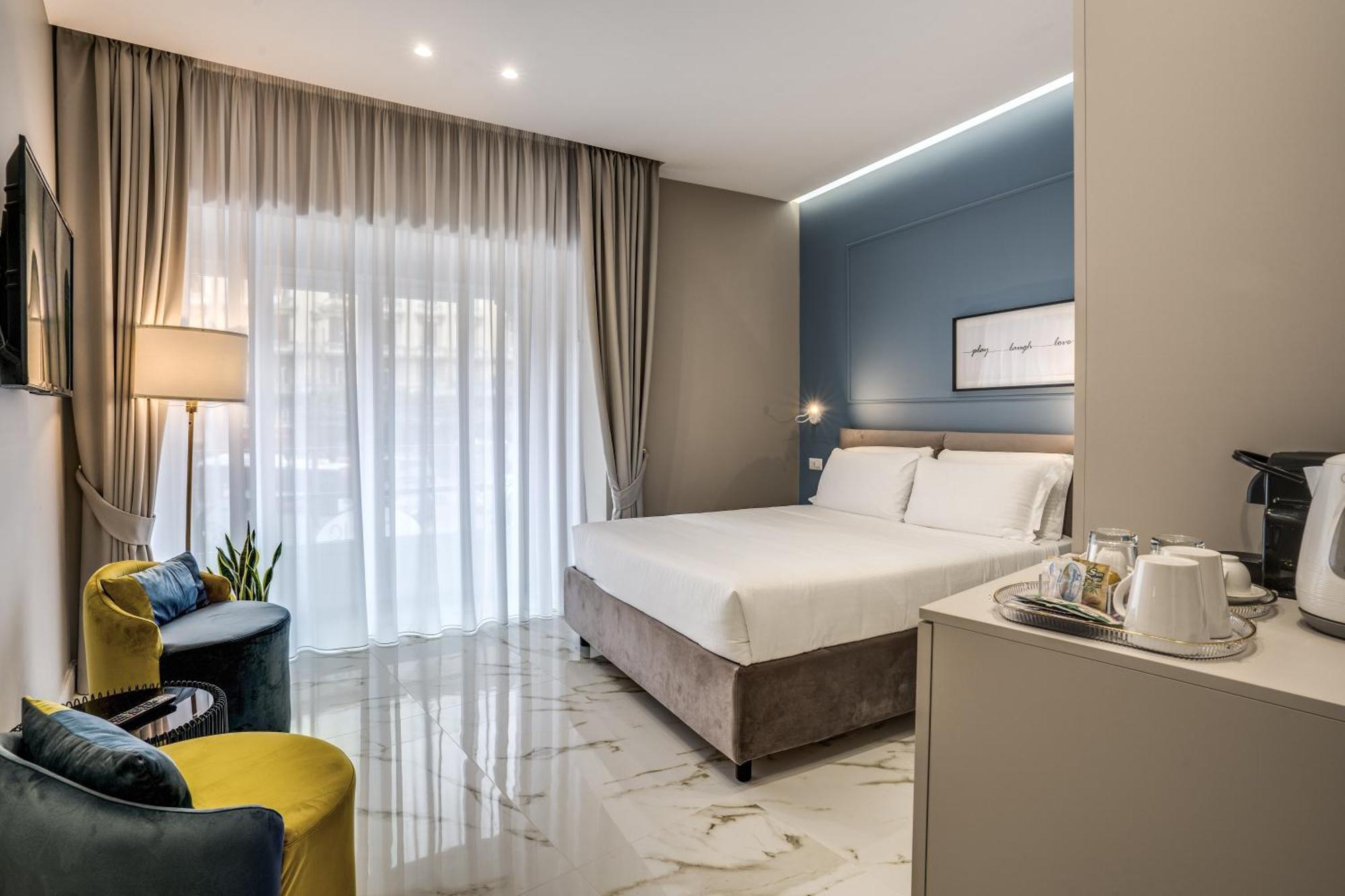 The Oasis Hotel Naples Exterior photo